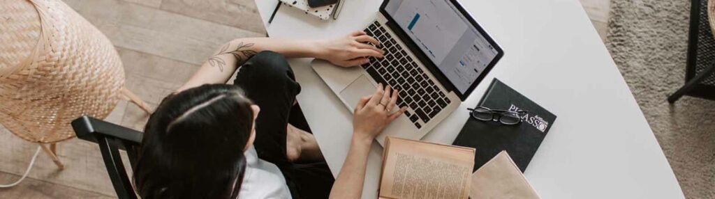 Aprendizado on-line funciona? Saiba as vantagens desse método