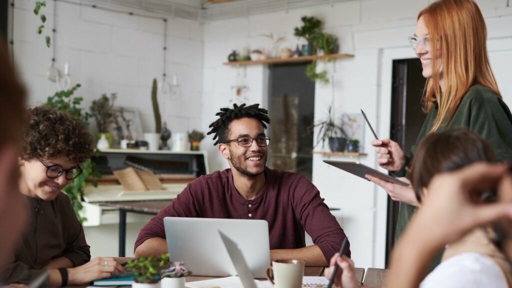 Braving: descubra como aumentar a confiança nas empresas